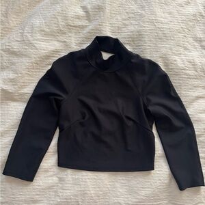 ALO Yoga Black cropped Long Sleeve Top
